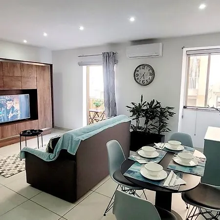 New&Cosy Apartment With Balcony San Gwann Exterior photo